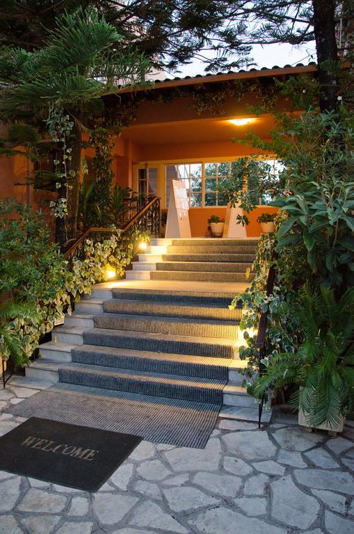 Athos Hotel Нидри Экстерьер фото
